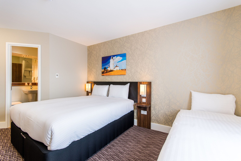 Bedroom 2, Canterbury Bell, Margate by Marston's Inns, Kent