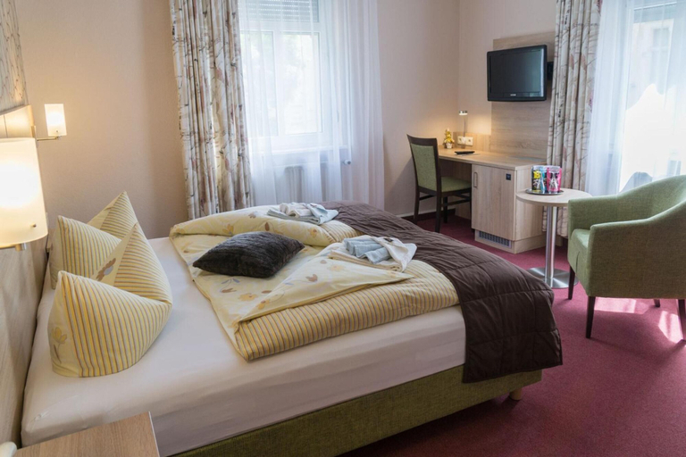 Bedroom 3, Hotel Zur Post, Leipzig