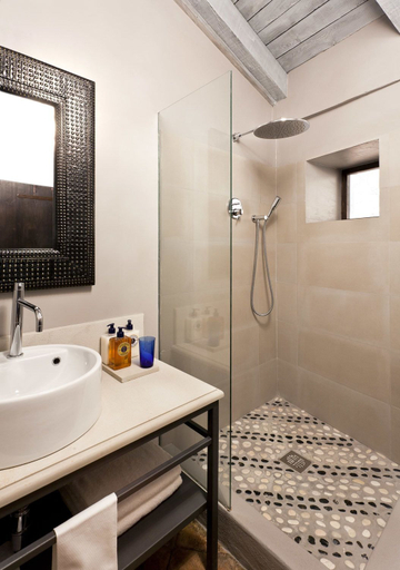 Bathroom 4, Castello di Gabiano, Alessandria