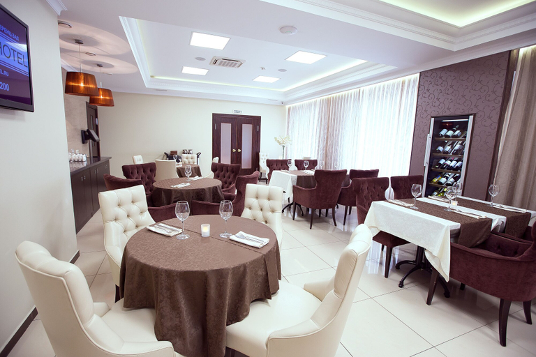 Food & Drinks 5, Bardin, Novokuznetskiy