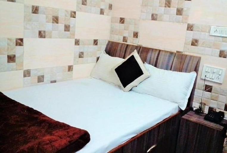 Bedroom 2, Ajanta Hotel, Ajmer