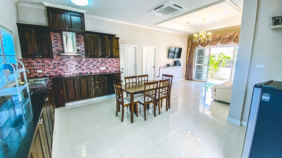Food & Drinks, The Amazia Pool Villa, Cha-Am
