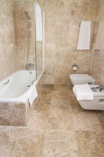 Bathroom 4, Hotel Senderos, Almería
