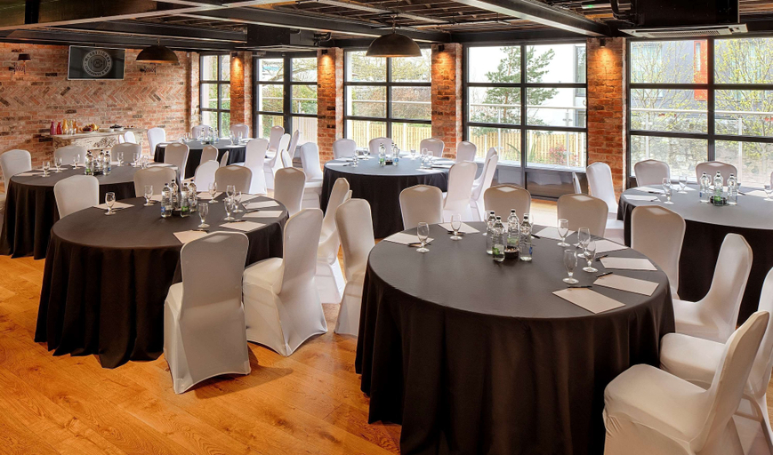 Food & Drinks 5, The Address Citywest, Dublin