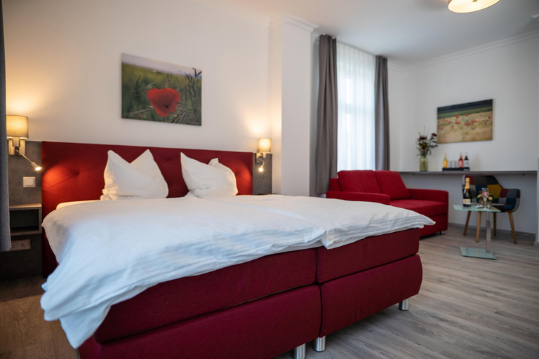 Bedroom 2, Hotel Hanseat Stralsund, Vorpommern-Rügen