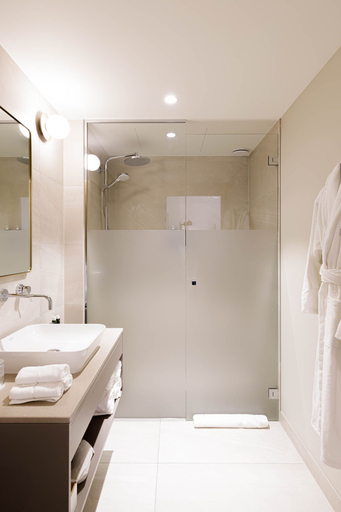 Bathroom 5, Hotel Flora Batava, Loenen