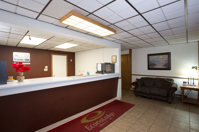 Others 2, Travelodge by Wyndham Merrill, Lincoln