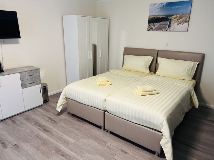 Bedroom 3, M&M Hotel - Neu Wulmstorf, Harburg