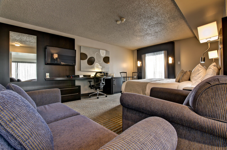 Others 5, Hotel Nouvelle Frontière, Abitibi