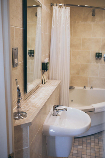 Bathroom 4, Rowton Castle Hotel, Shropshire