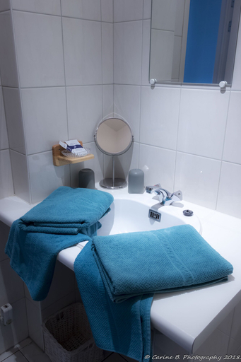 Bathroom 5, B&B Confluences, Namur