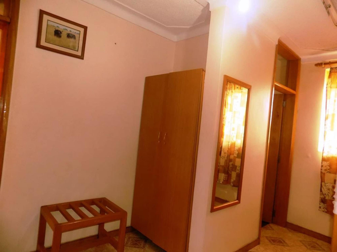 Others 5, Palm Springs Hotel, Masaka