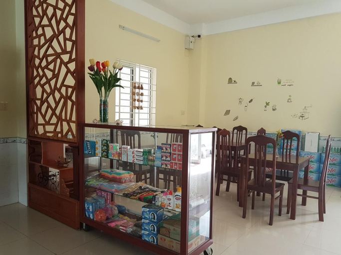 Food & Drinks 5, Hostel Dang Loi, Chau Doc