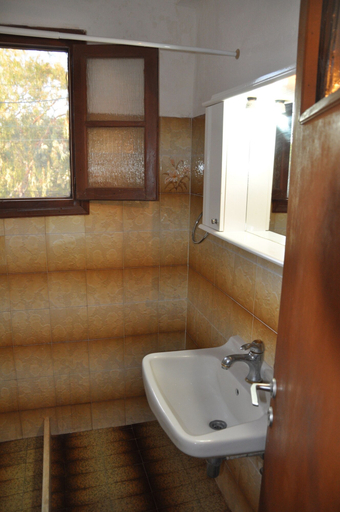Bathroom 4, Michalis Apartments near the beaches with sea view, South Aegean