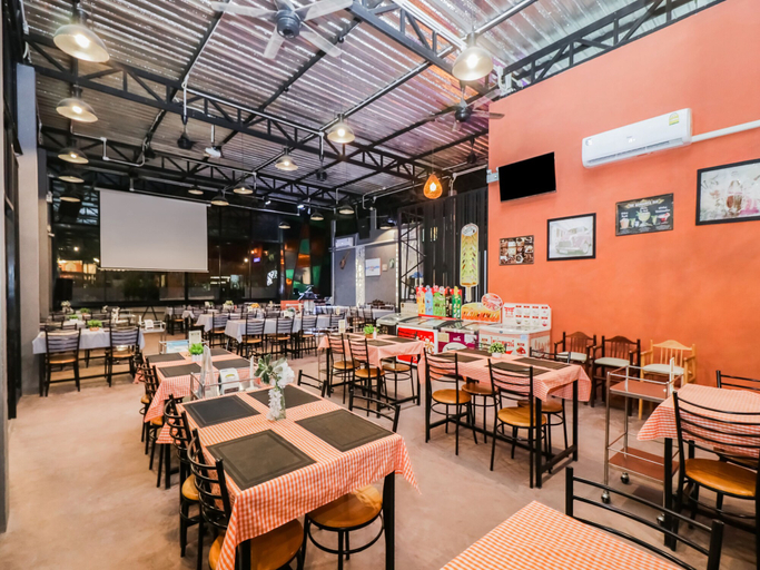 Food & Drinks 5, Baan Noppadol Hua Hin Loft Hotel, Hua Hin