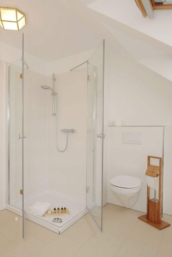 Bathroom 5, Ringhotel Fährhaus, Uelzen