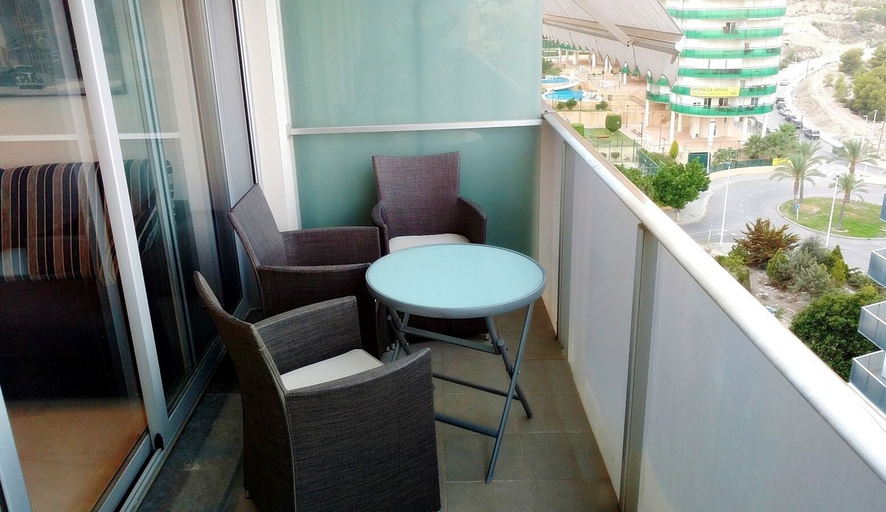Others 5, ELEGANCE, Alicante