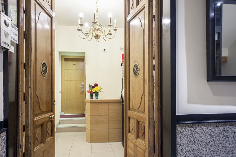 Others 4, INTER Puerta del Sol - Auto Check-in, Madrid