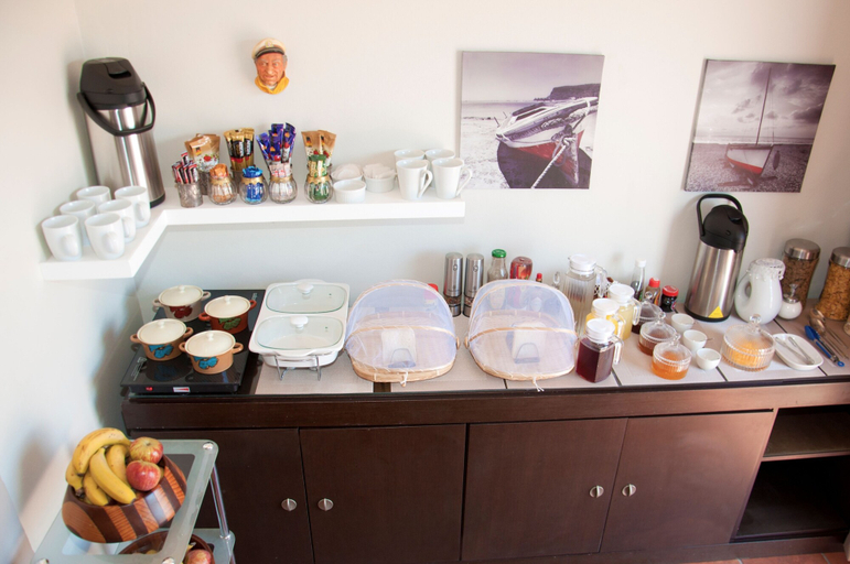 Food & Drinks 5, Hermanus AT HOME, Overberg