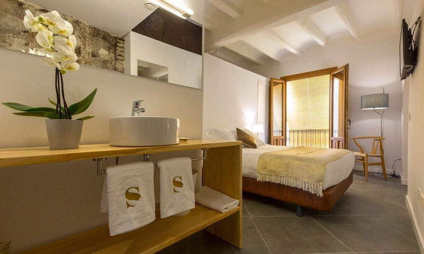 Bedroom 3, Hotel Secrets Priorat, Tarragona