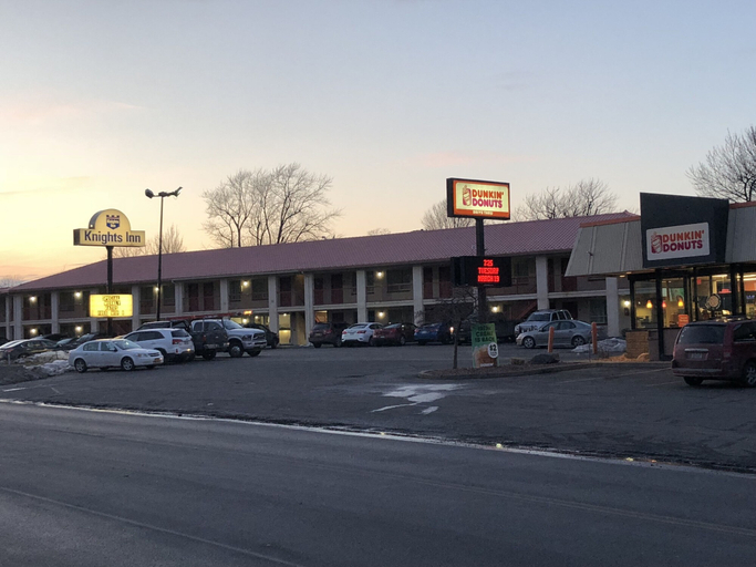 Exterior & Views 2, Knights Inn Oswego, Oswego