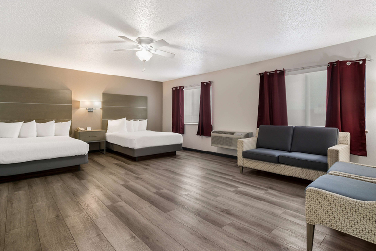 Bedroom 3, SureStay Hotel by Best Western Grants, Cibola