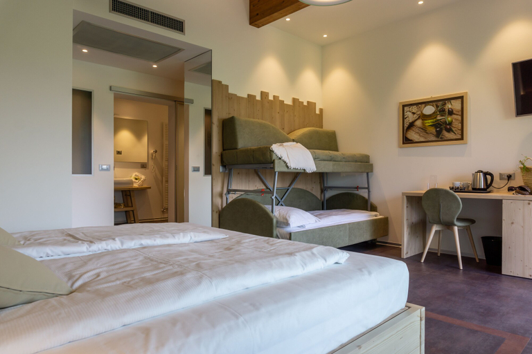 Bedroom 3, O-live Agriresort, Trento