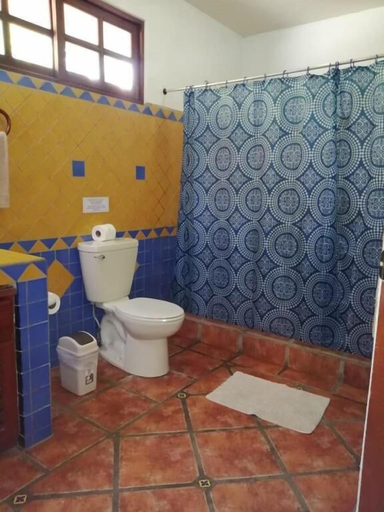 Bathroom 4, Hotel Playa Westfalia, Limón