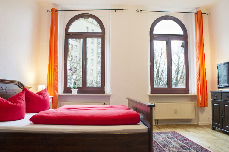 Bedroom 3, Gwuni Mopera, Leipzig