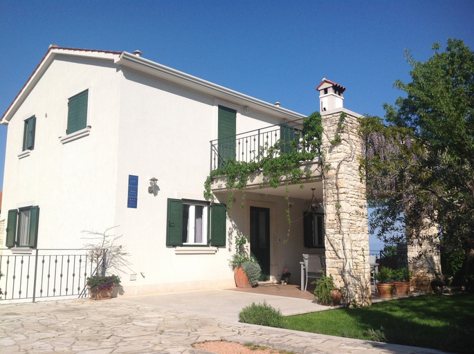 Exterior & Views 2, Villa Brumnic Apartments, Mošćenička Draga