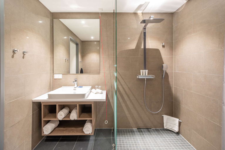 Bathroom 5, Park Inn By Radisson Wismar, Nordwestmecklenburg