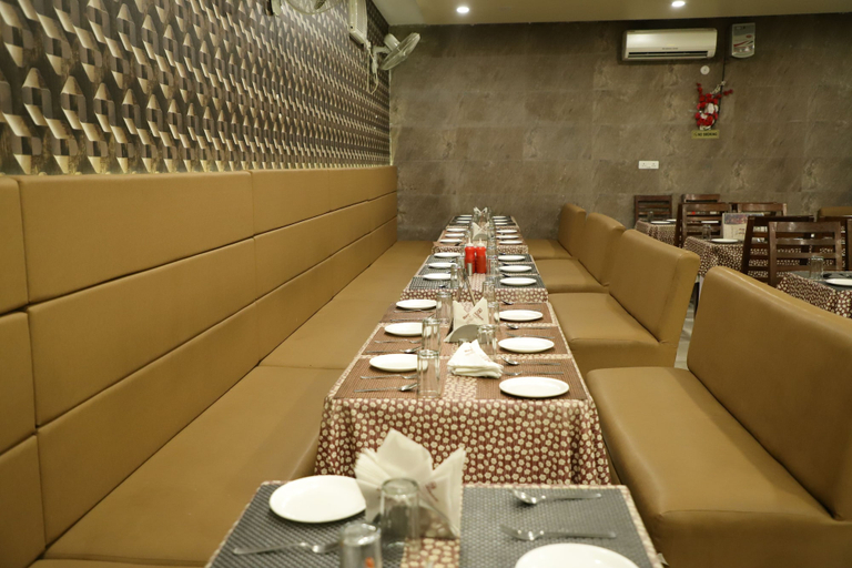 Food & Drinks 4, Hotel Bandhan, Shravasti
