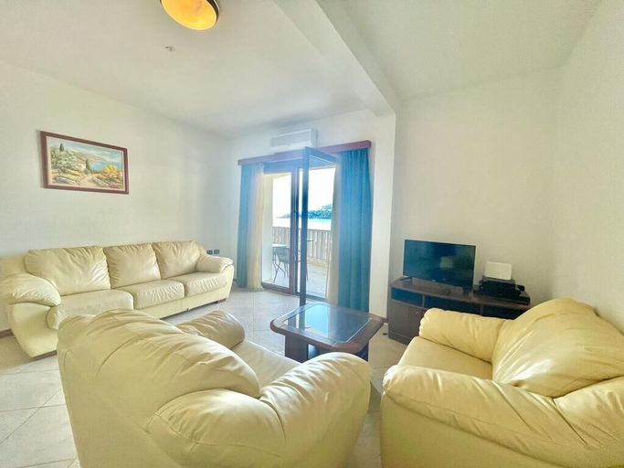 Others 4, Seaview Apartments Rafailovici