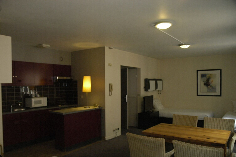 Others 4, Hotel Koffieboontje, West-Vlaanderen