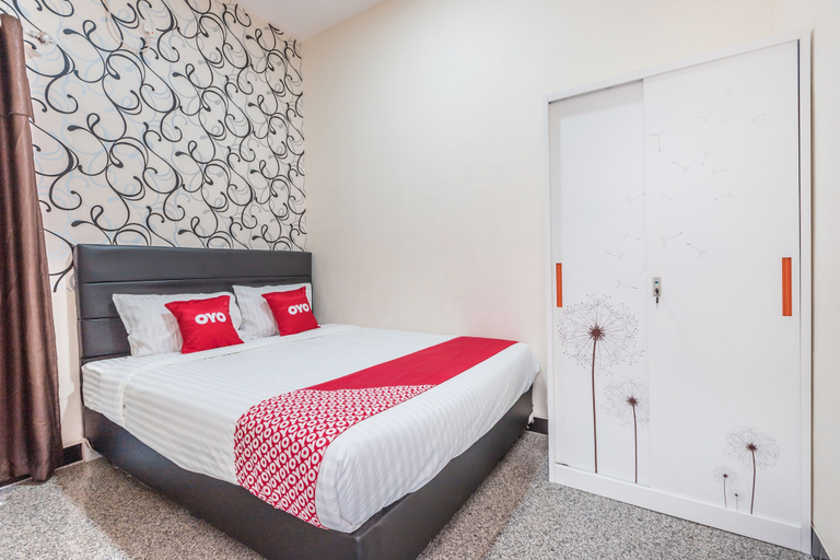 Bedroom 1, OYO 1742 Safa Alya, Bekasi
