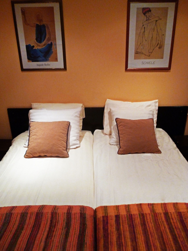 Bedroom 4, Hotel de Vischpoorte, Deventer