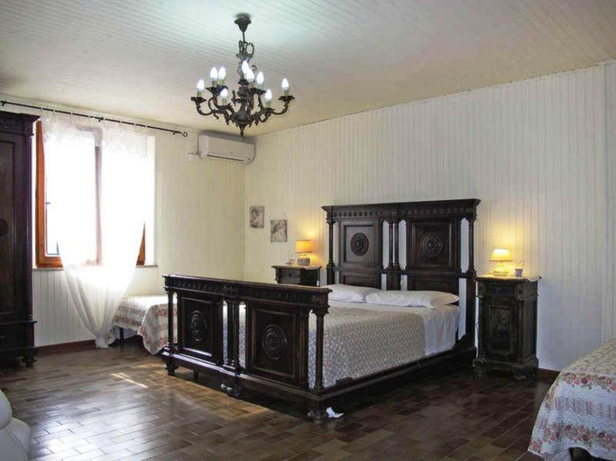 Bedroom 3, Podere Caldaruccio La Pineta, Perugia