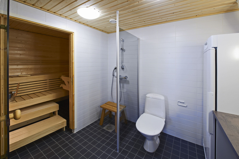 Bathroom 4, Spa Hotel Peurunka, Central Finland