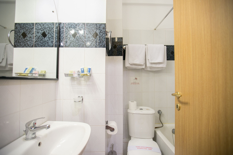 Bathroom 5, Hotel Tzaki, West Greece