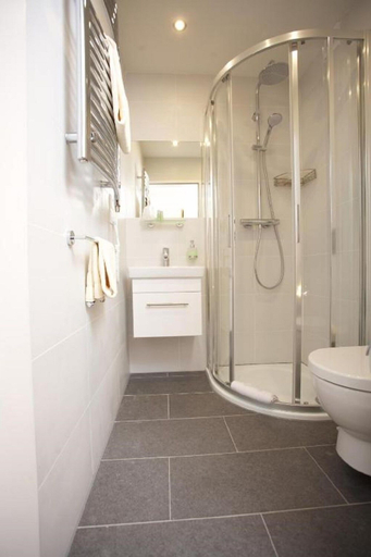 Bathroom 5, Hotel Reinhardtshof Garni, Esslingen