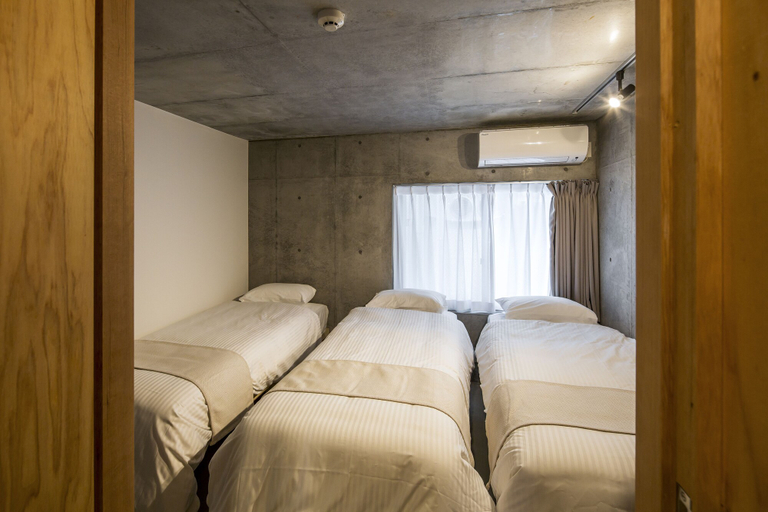 Bedroom 2, Smi:re Stay Oshiage, Sumida