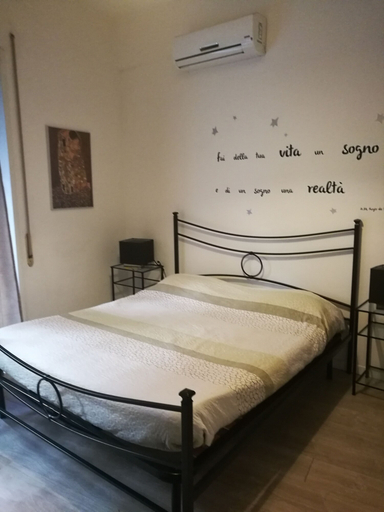 Bedroom 4, Madì B&B, Rome