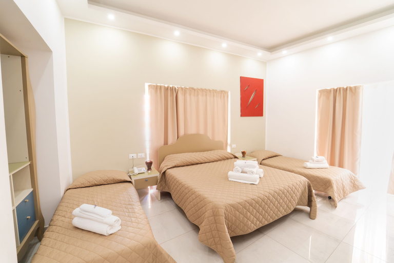 Bedroom 5, Royal Art House H Duomo by ClaPa Group Dislocated Hospitality, Napoli