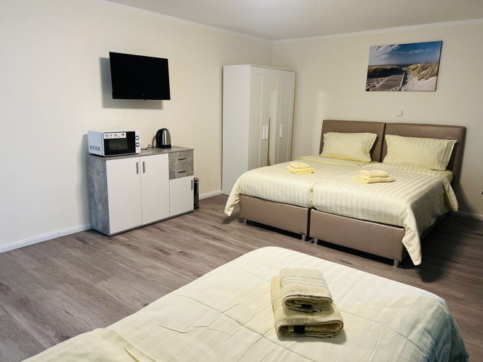 Bedroom 4, M&M Hotel - Neu Wulmstorf, Harburg