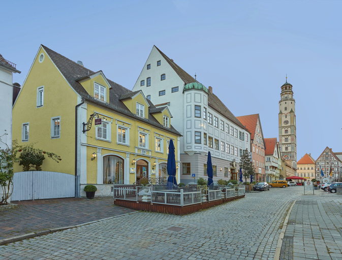 Exterior & Views 2, Lodner Genießerhotel Drei Mohren, Dillingen an der Donau