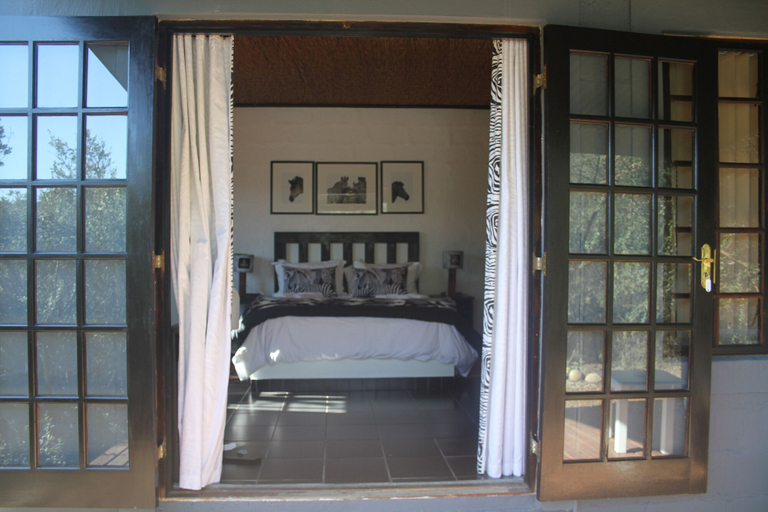 Bedroom 3, Zwartberg View Mountain Lodge, Eden