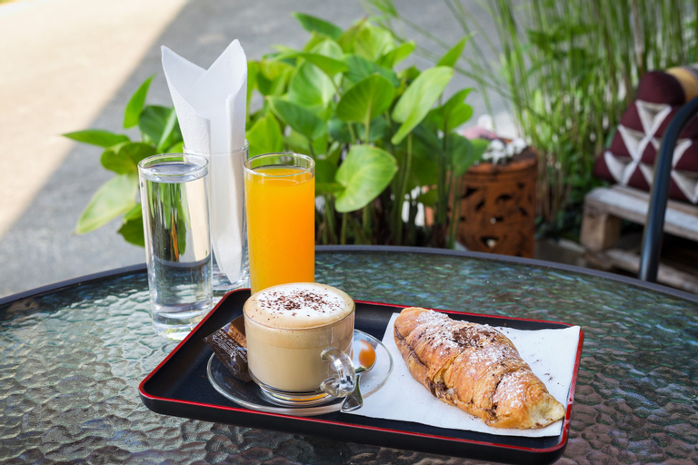Food & Drinks 5, Grand View, Phuket Island