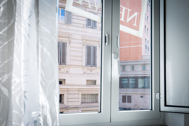 Others 5, Nerva Accommodation, Rome