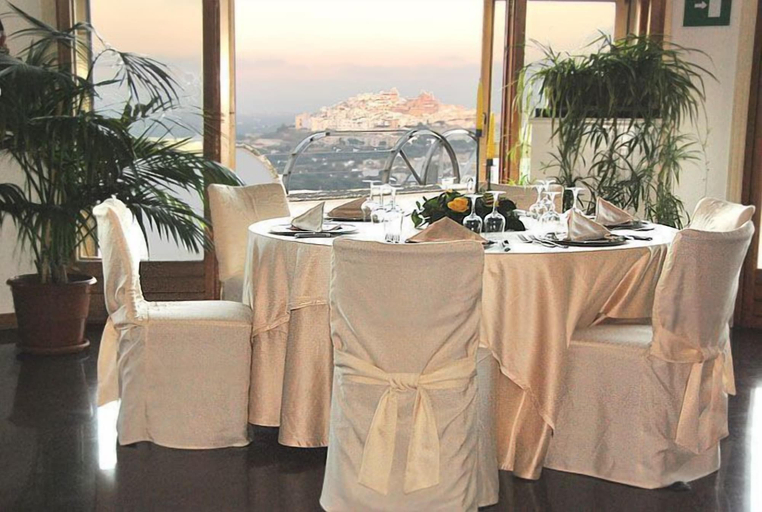 Food & Drinks 5, Hotel Incanto, Brindisi