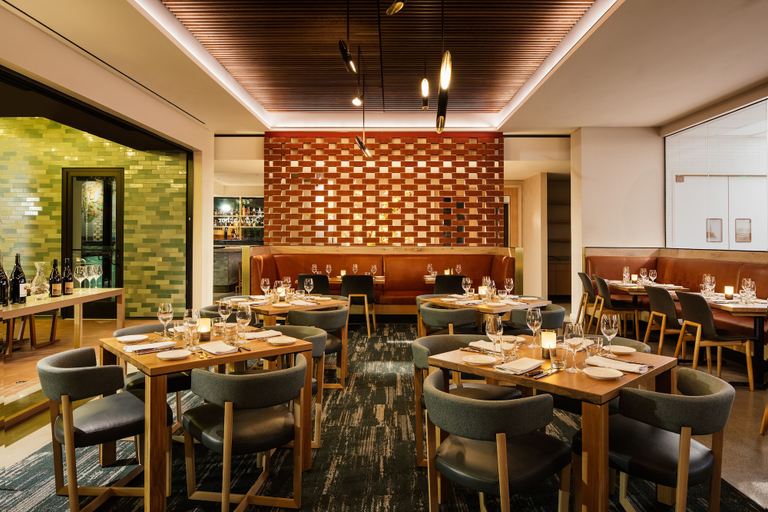 Food & Drinks 5, Hotel San Luis Obispo, San Luis Obispo